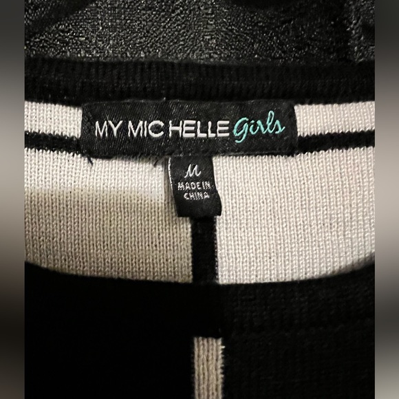 Girls short sleeve patterned dress - Picture 3 of 3